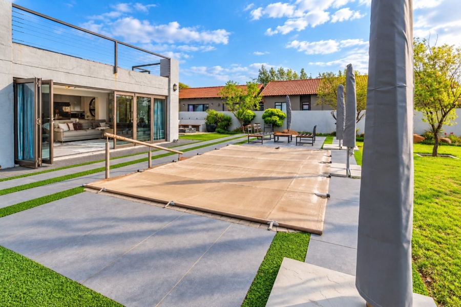 3 Bedroom Property for Sale in La Camargue Private Country Estate North West